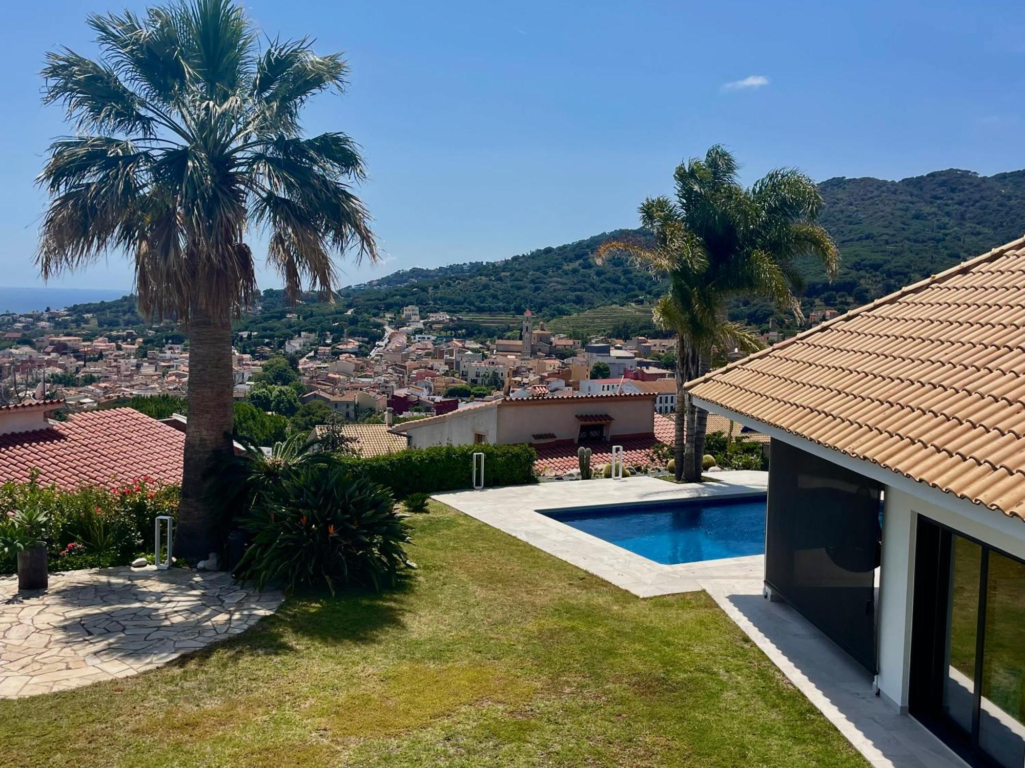 Palm Maresme - Suite With Bathroom And Terrasse With Ocean Views In A Private Villa Vilassar De Dalt ภายนอก รูปภาพ